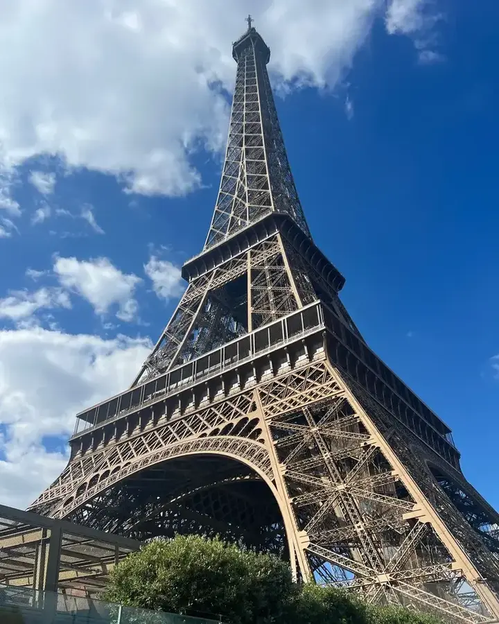 Paris · Eiffel Tower