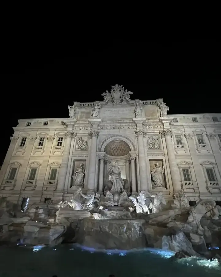 Rome · Trevi Fountain