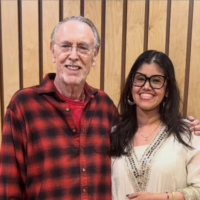 Anupriya Nagar with Krishna Das
